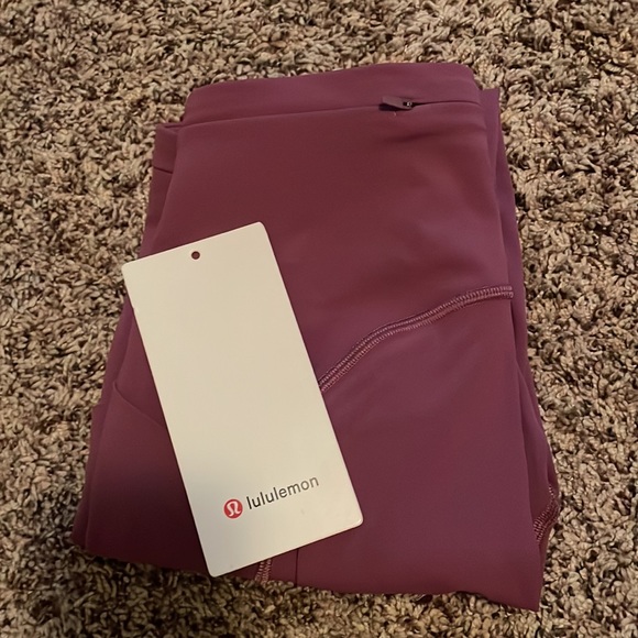 LULULUEMON swift speed HR tight 28” VTPM - Picture 5 of 6